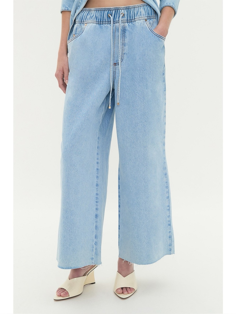Relaxed Light Blue AJE Studio Drawstring Jeans
